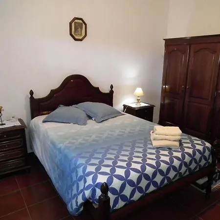 Casa Vasco - Cosy Patio アパート Praia da Lourinhã